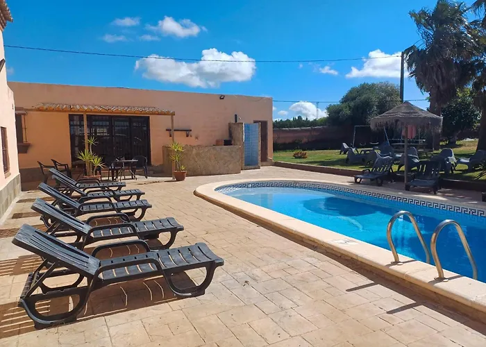 Hétvégi ház Con Piscina