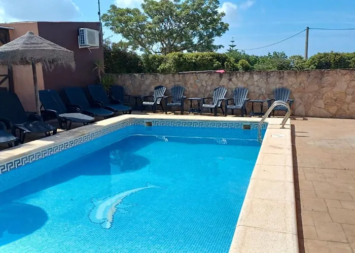 Con Piscina Hétvégi ház *