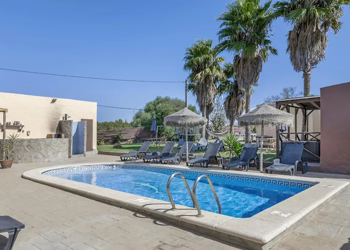 Con Piscina Hétvégi ház *